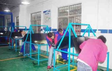 汽車美容裝飾實訓設(shè)備方案：器材有哪些?